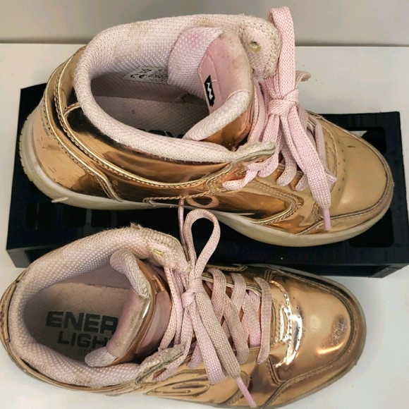 Rose gold light up sketchers size 13 - Picture 3 of 6